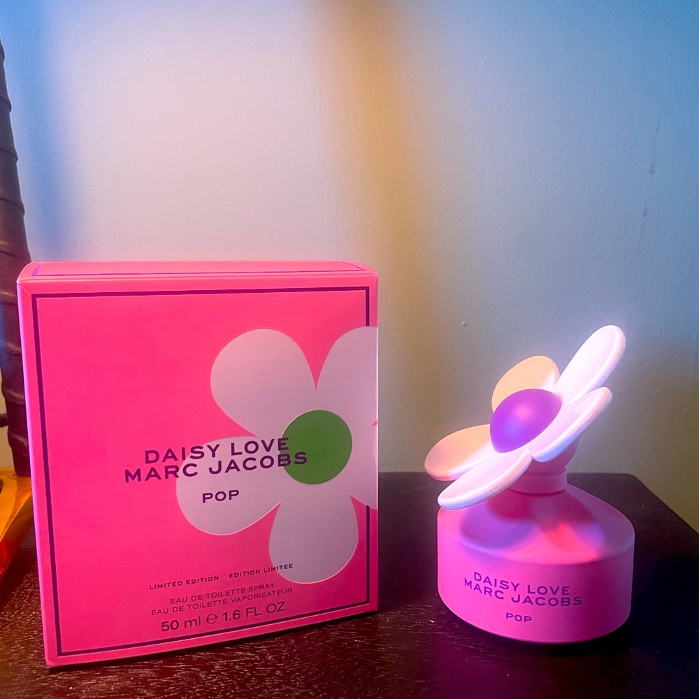 Marc Jacobs Daisy Love POP